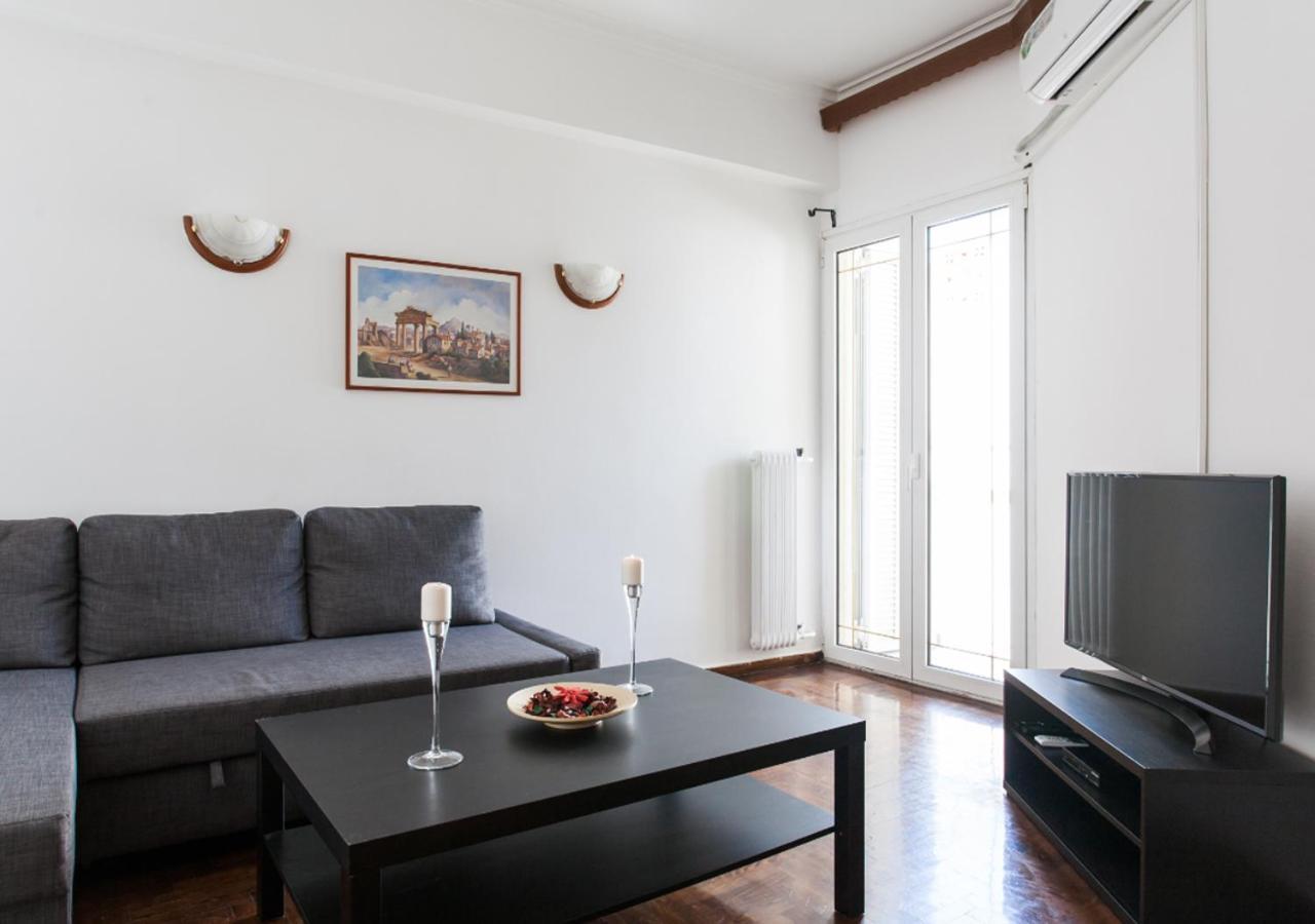 2 Min Walk To Acropolis 50 Sqm Appartamento Atene Esterno foto