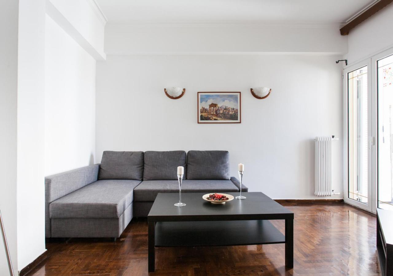 2 Min Walk To Acropolis 50 Sqm Appartamento Atene Esterno foto